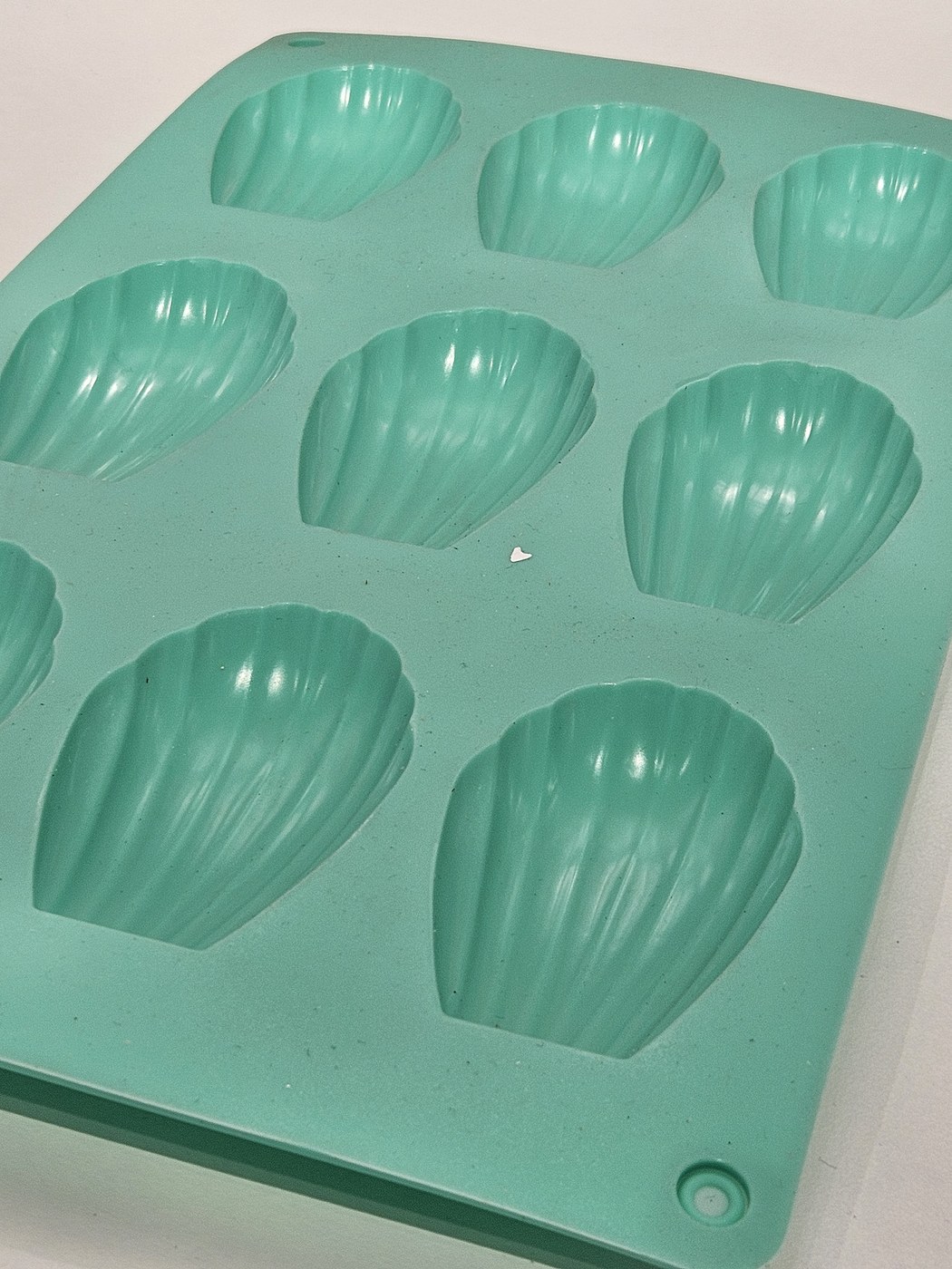 Молд мадлен 9в1
