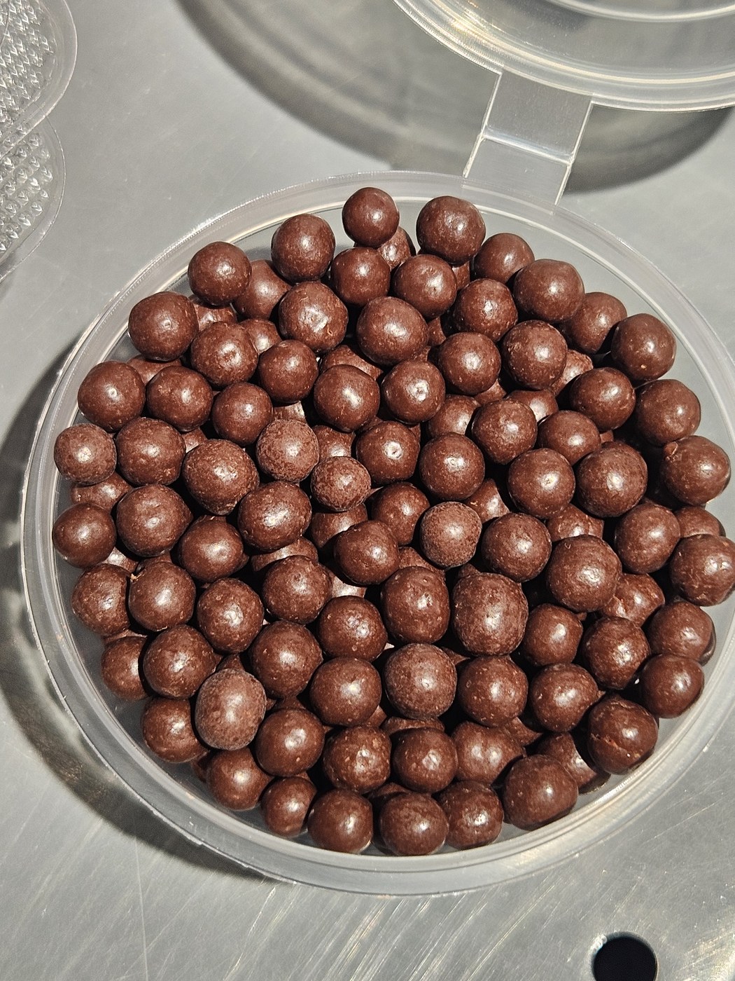 Шоколадные злаки Callebaut темные